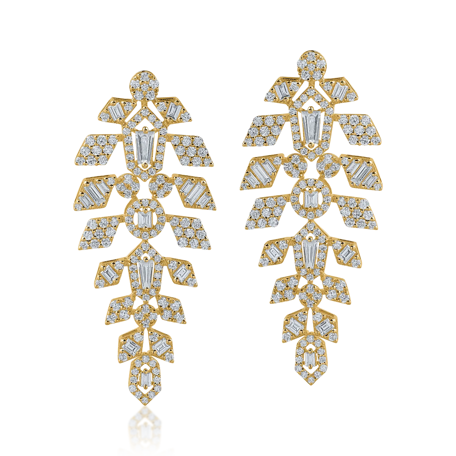 Yellow gold earrings with 1.86ct diamonds
