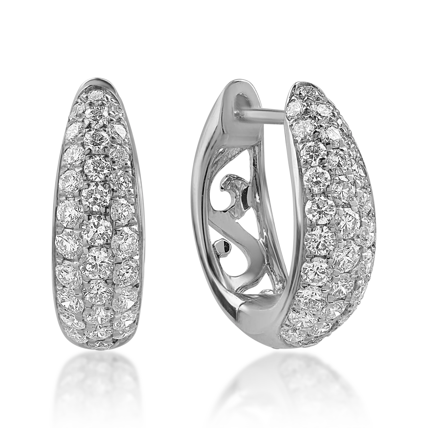 White gold earrings with 0.72ct diamonds