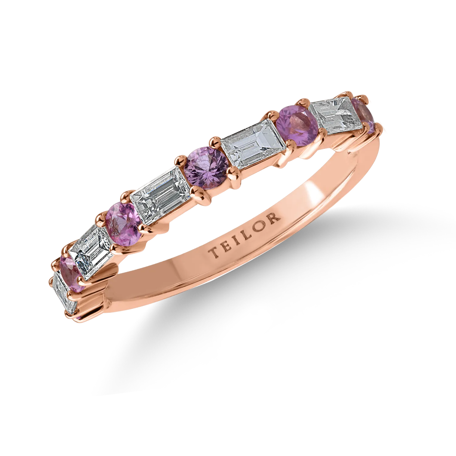 Half eternity ring in rose gold with 0.55ct diamonds and 0.43ct light-pink sapphires