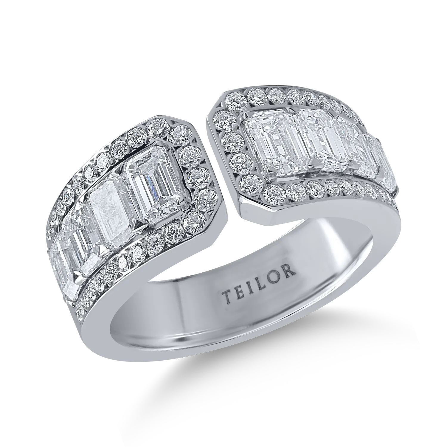 White gold open ring with 2.4ct diamonds