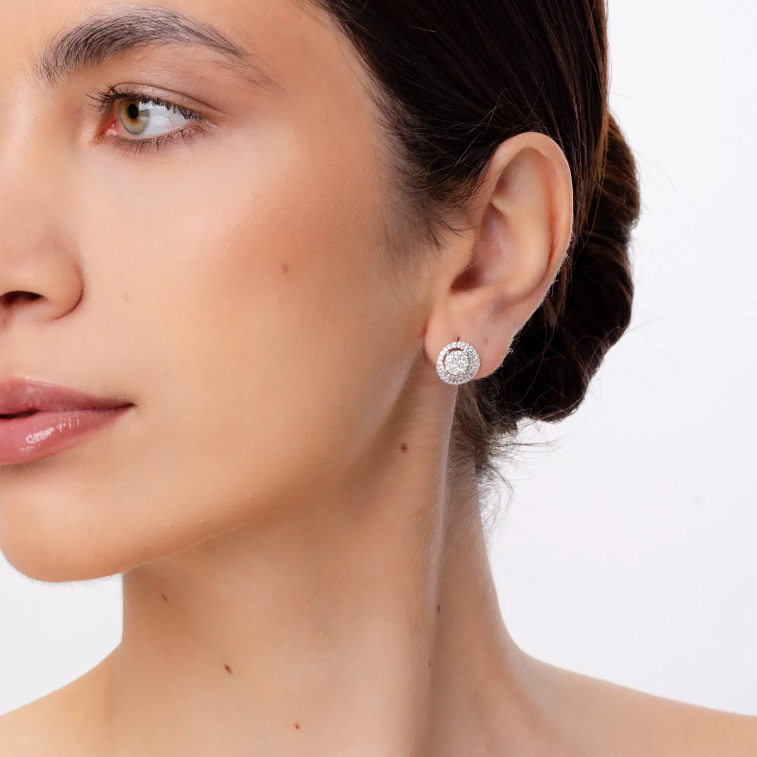 Cercei din aur alb cu diamante de 1.08ct