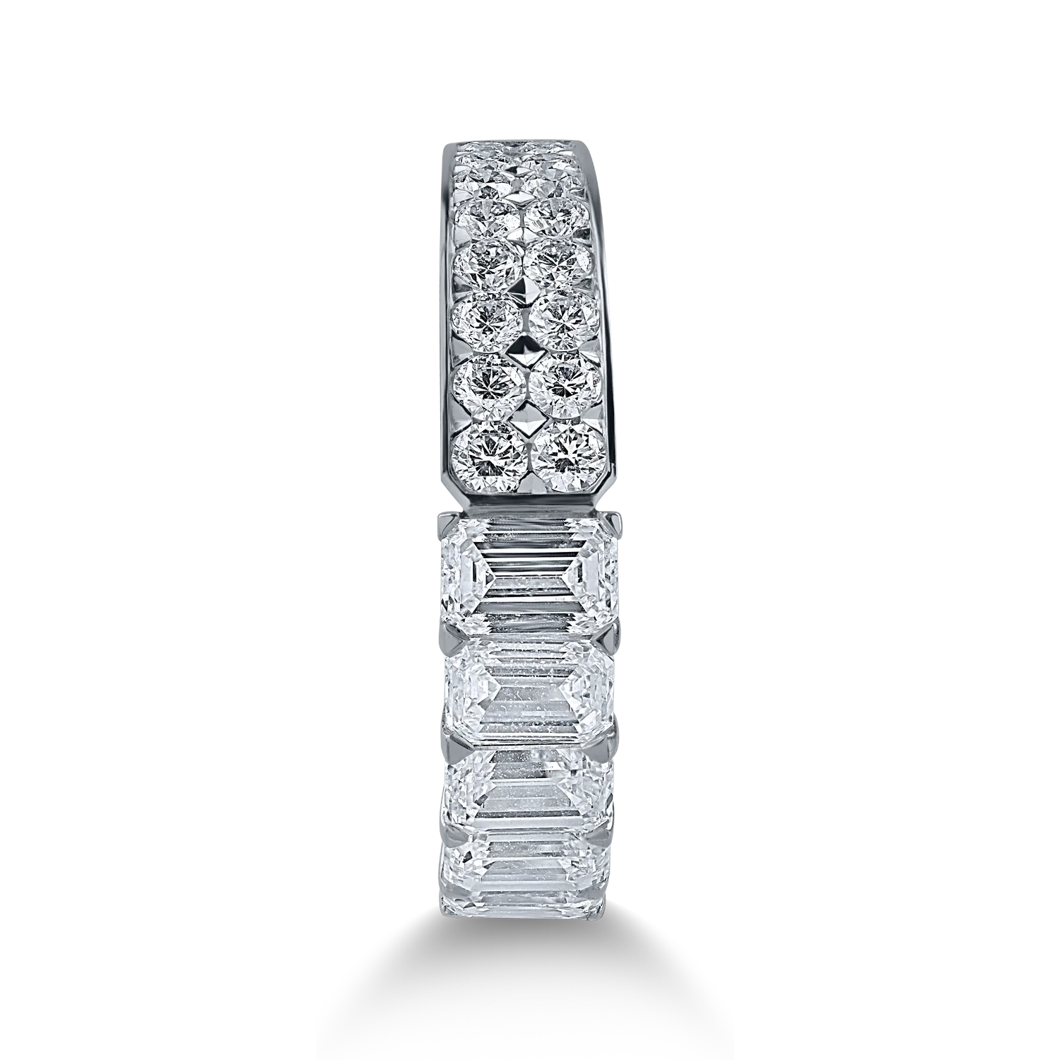 Fehérarany gyűrű 1.95ct gyémántokkal