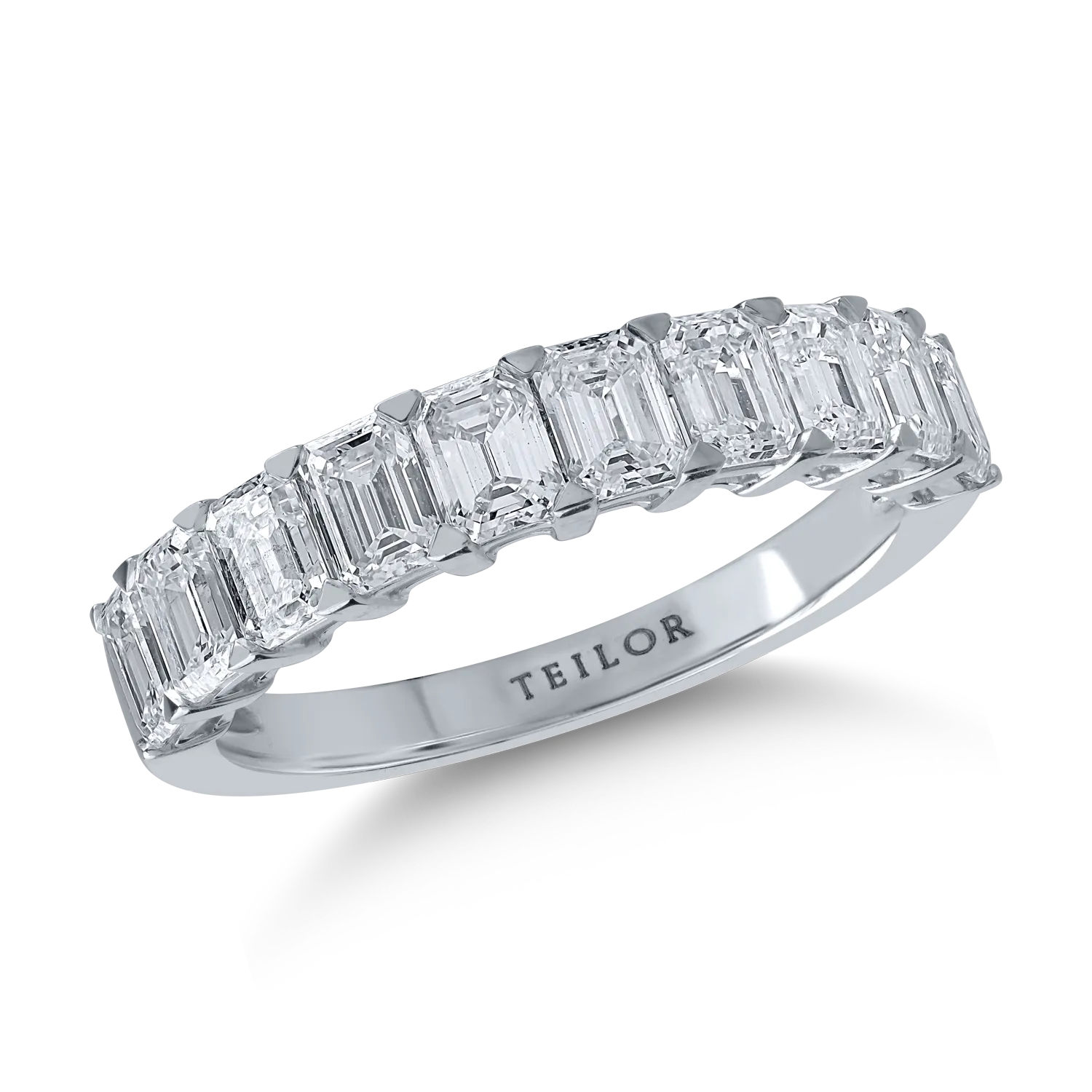 Half eternity ring in white gold with 1.89ct diamonds
