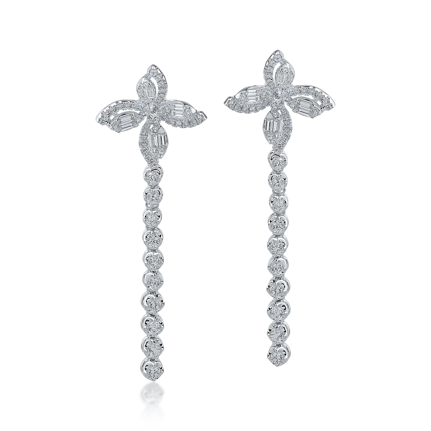 White gold flower earrings with 0.866ct diamonds