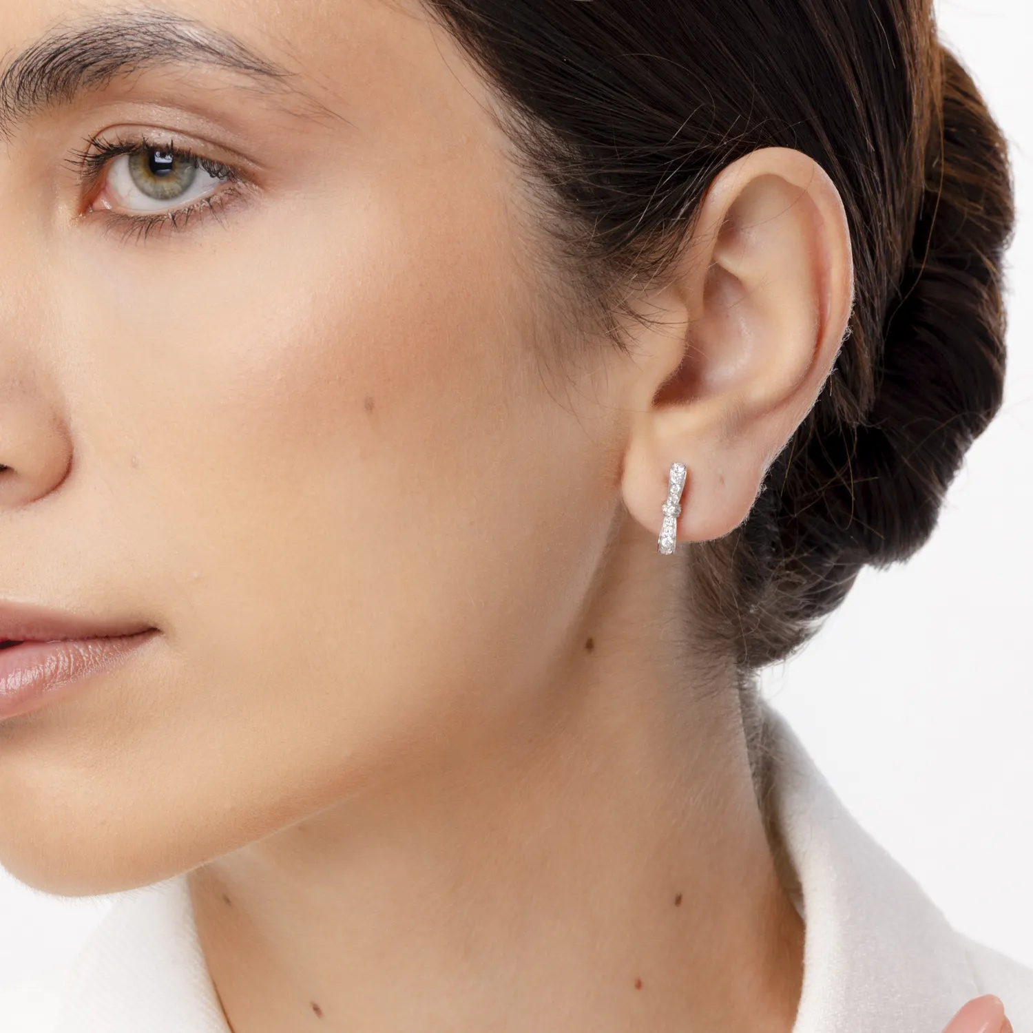 Fehér arany fülbevaló 0.4ct gyémánttal