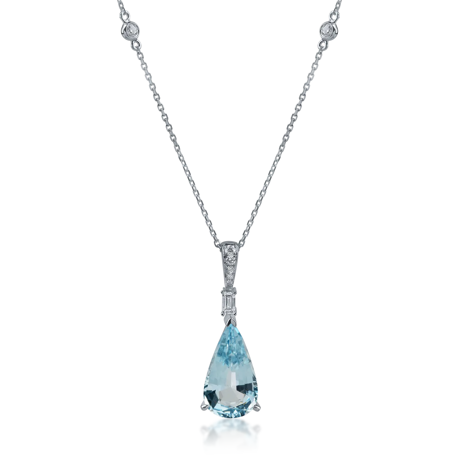 White gold pendant necklace with 3.96ct aquamarine and 0.15ct diamonds