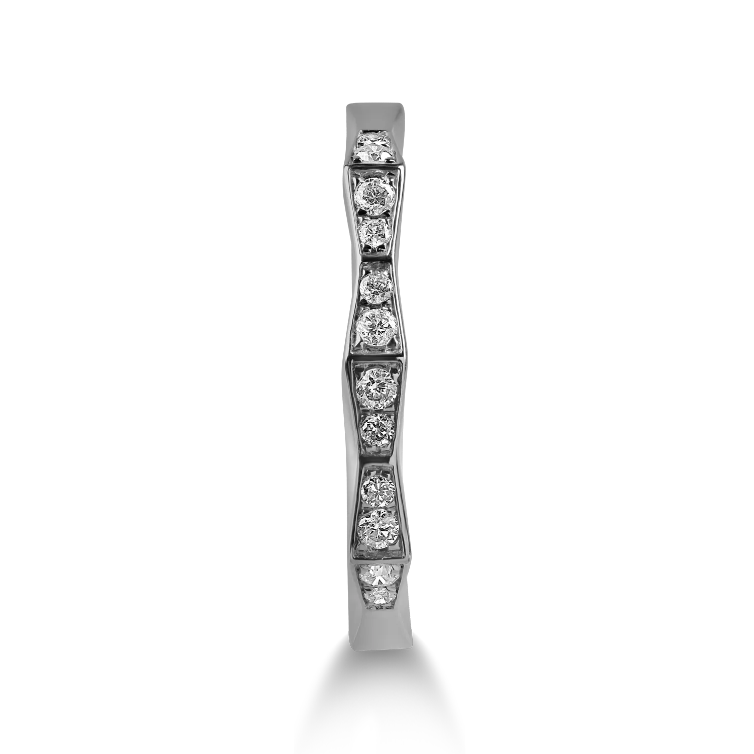 Fehérarany gyűrű 0.15ct gyémántokkal