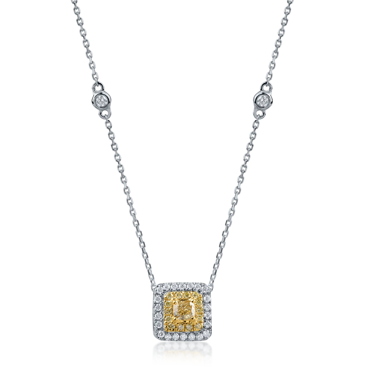White gold pendant necklace with 0.52ct diamonds