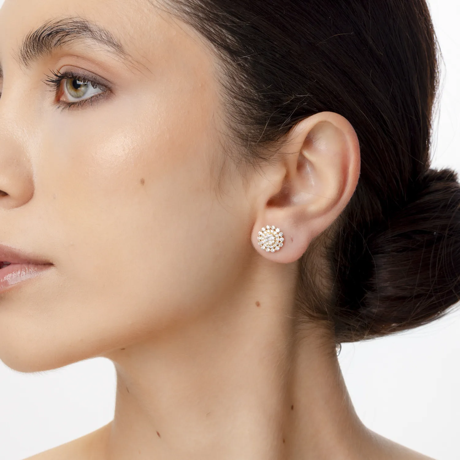 Sárga arany fülbevaló 1.35ct gyémántokkal