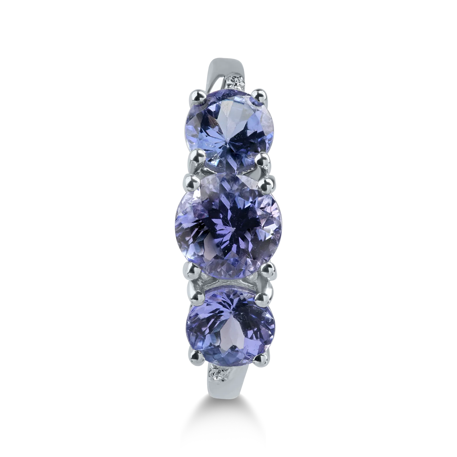 Inel din aur alb cu tanzanite de 2.2ct si diamante de 0.02ct