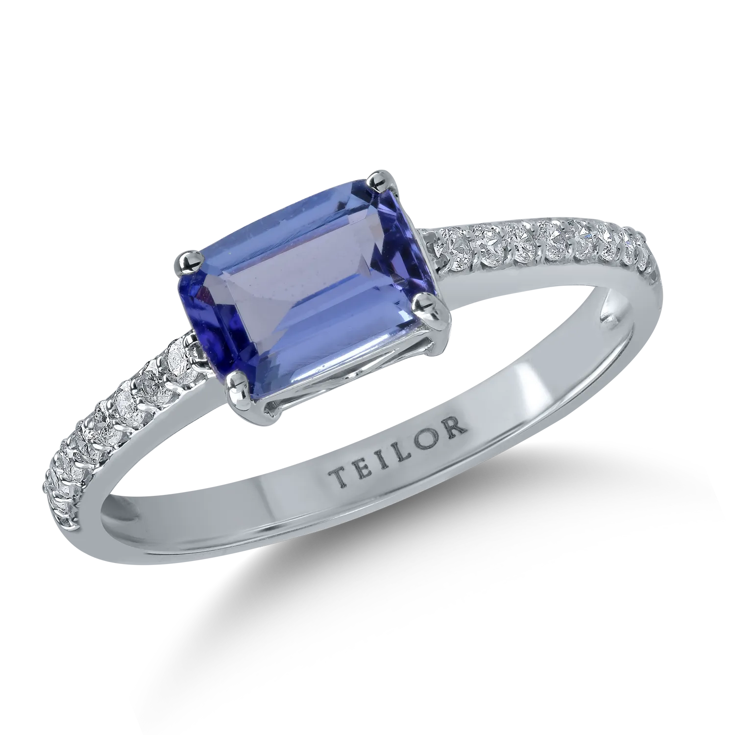 White gold ring with 0.9ct tanzanites and 0.162ct diamonds