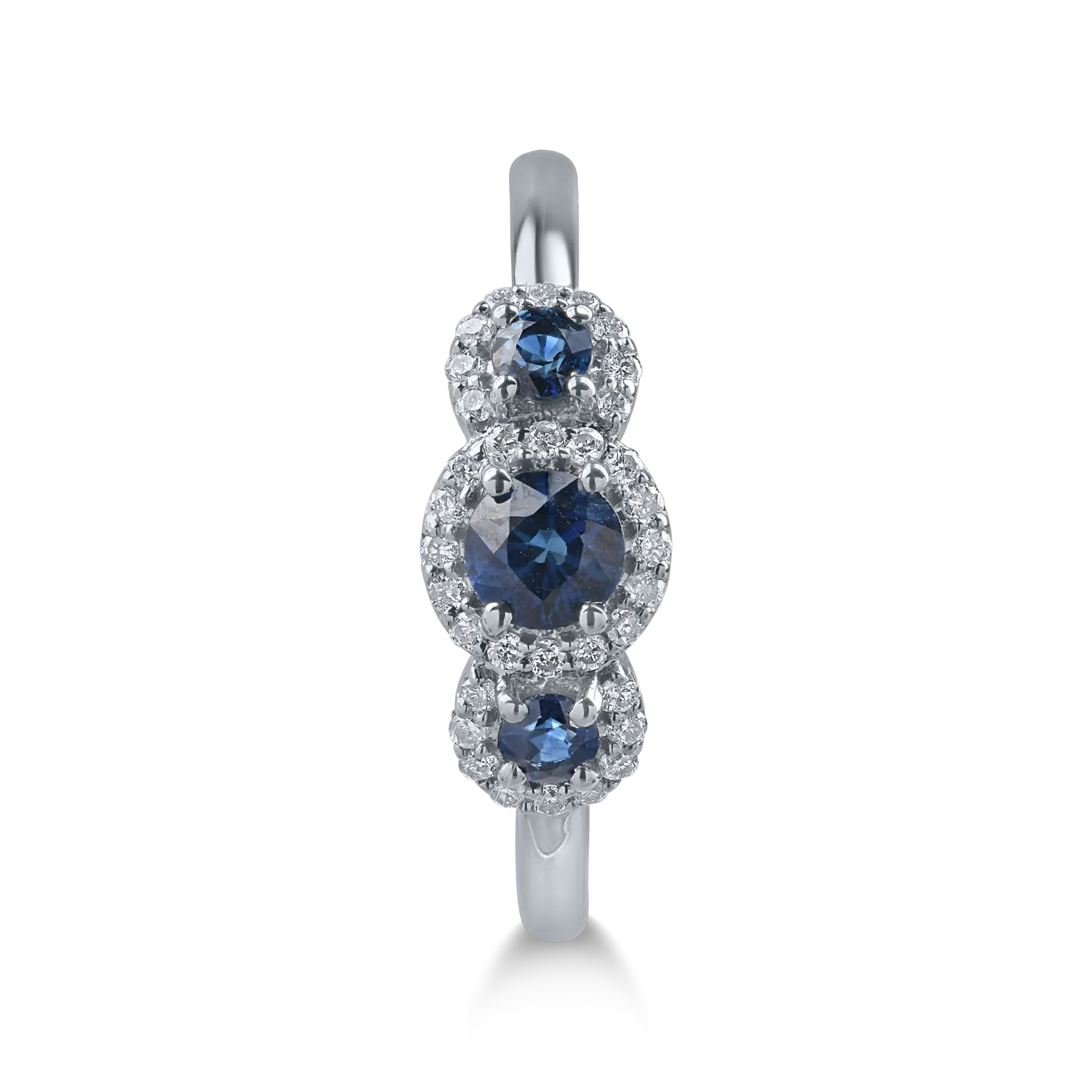 White gold ring with 0.53ct heated sapphires and 0.14ct diamonds