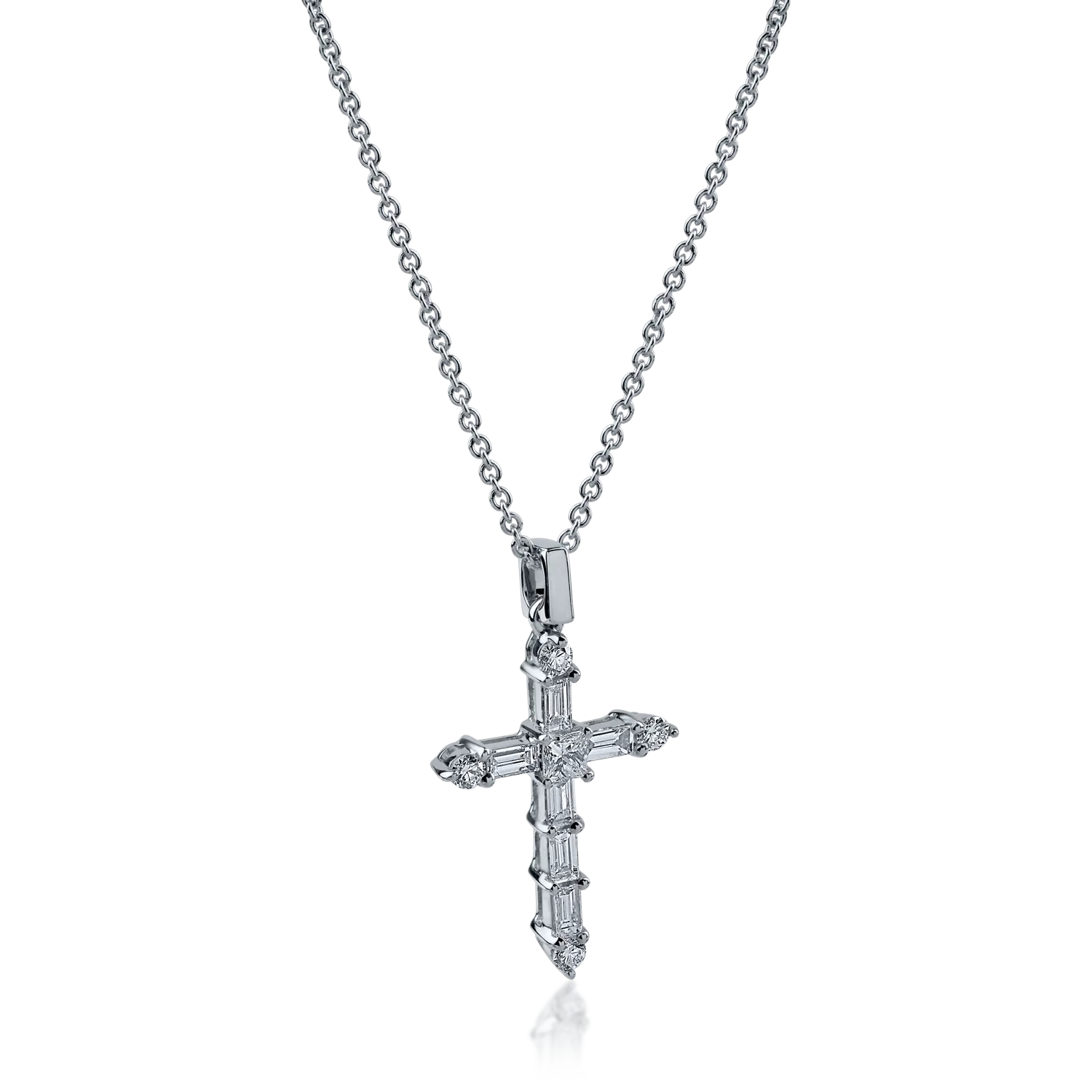 Lant cu pandantiv cruce din aur alb cu diamante de 0.44ct