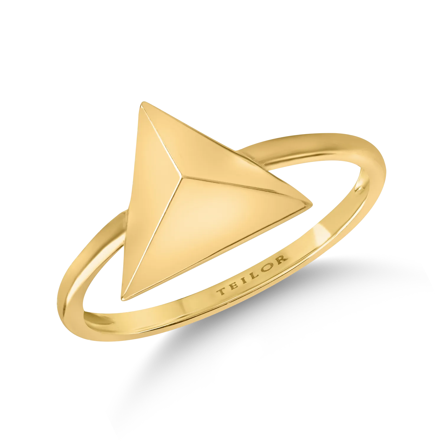 Yellow gold ring