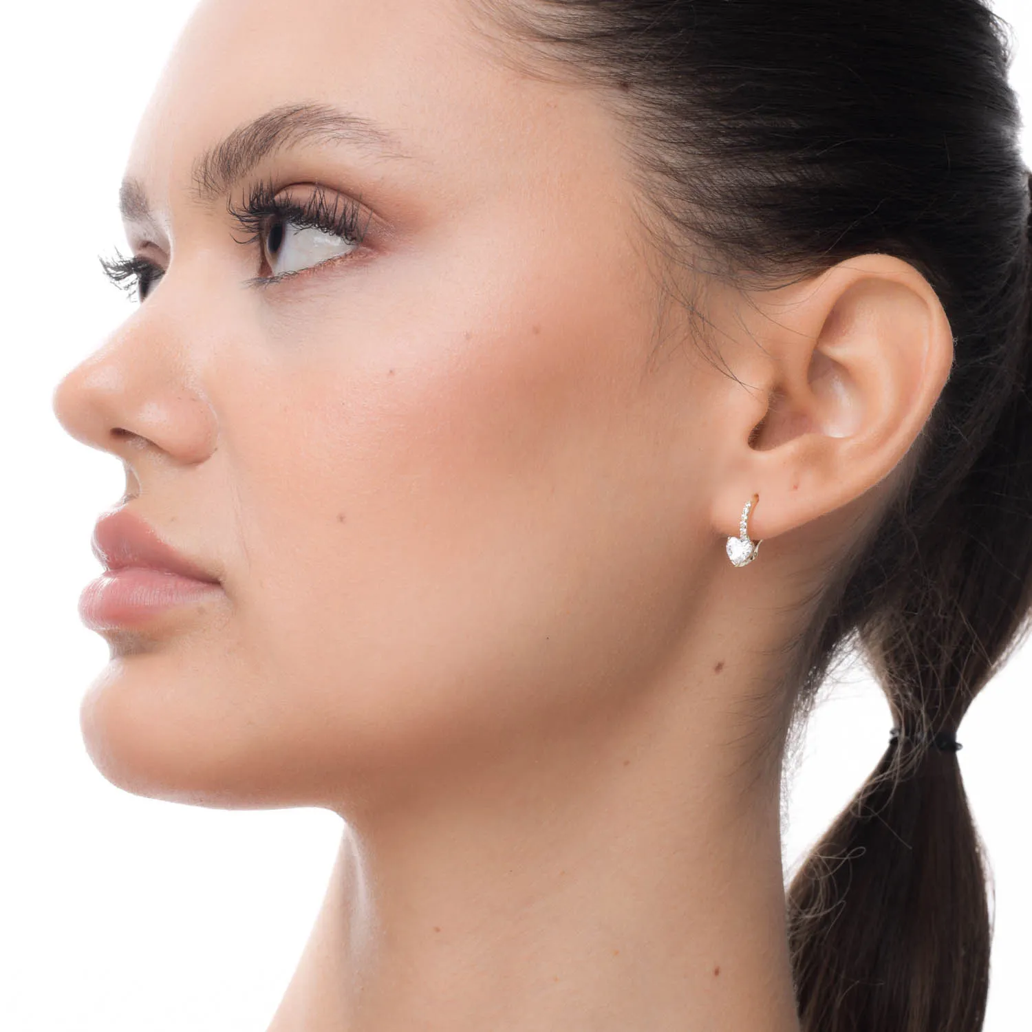 Yellow gold on-ear earrings with zirconia