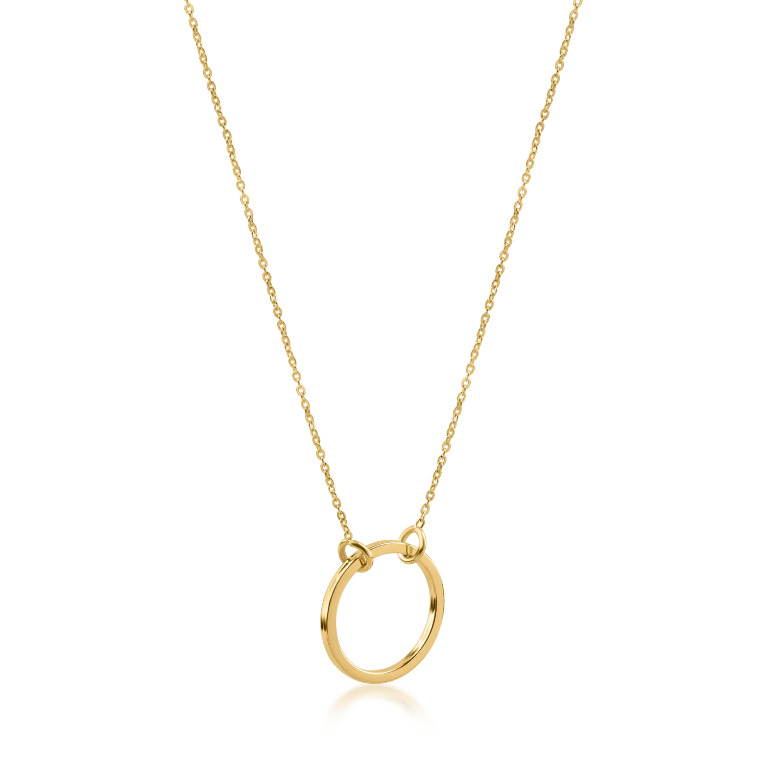 Yellow gold chain with round pendant