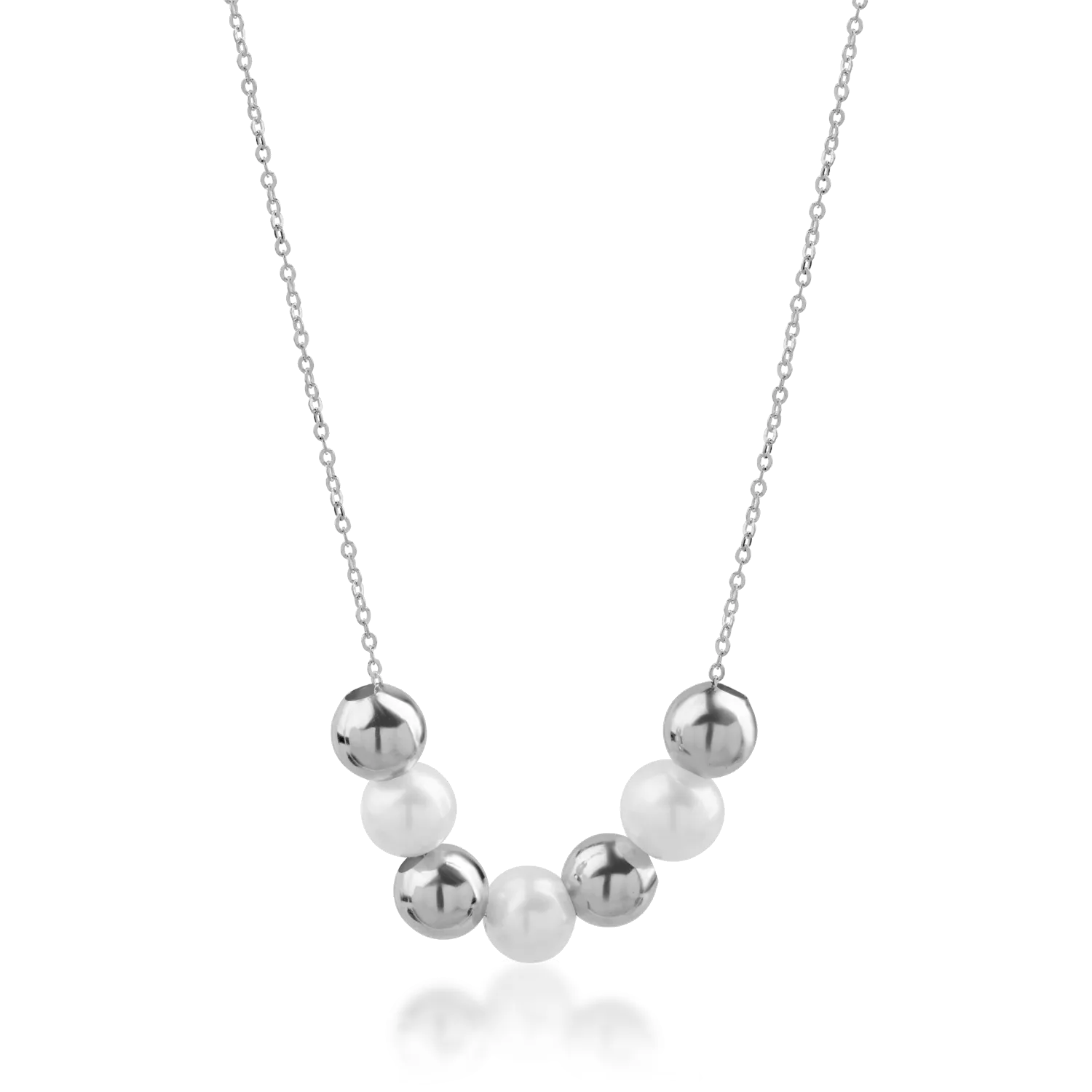 White gold necklace
