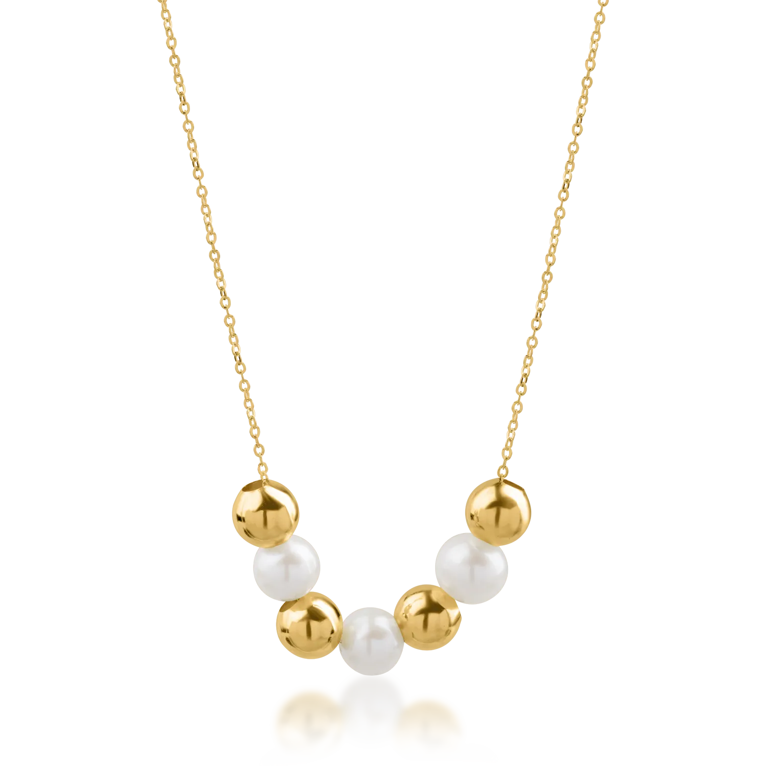 Yellow gold necklace