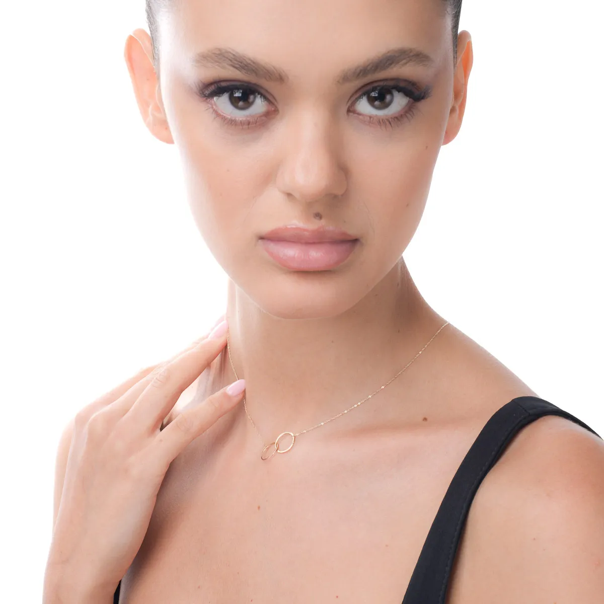 Naszyjnik w kształcie kółek z żółtego złota