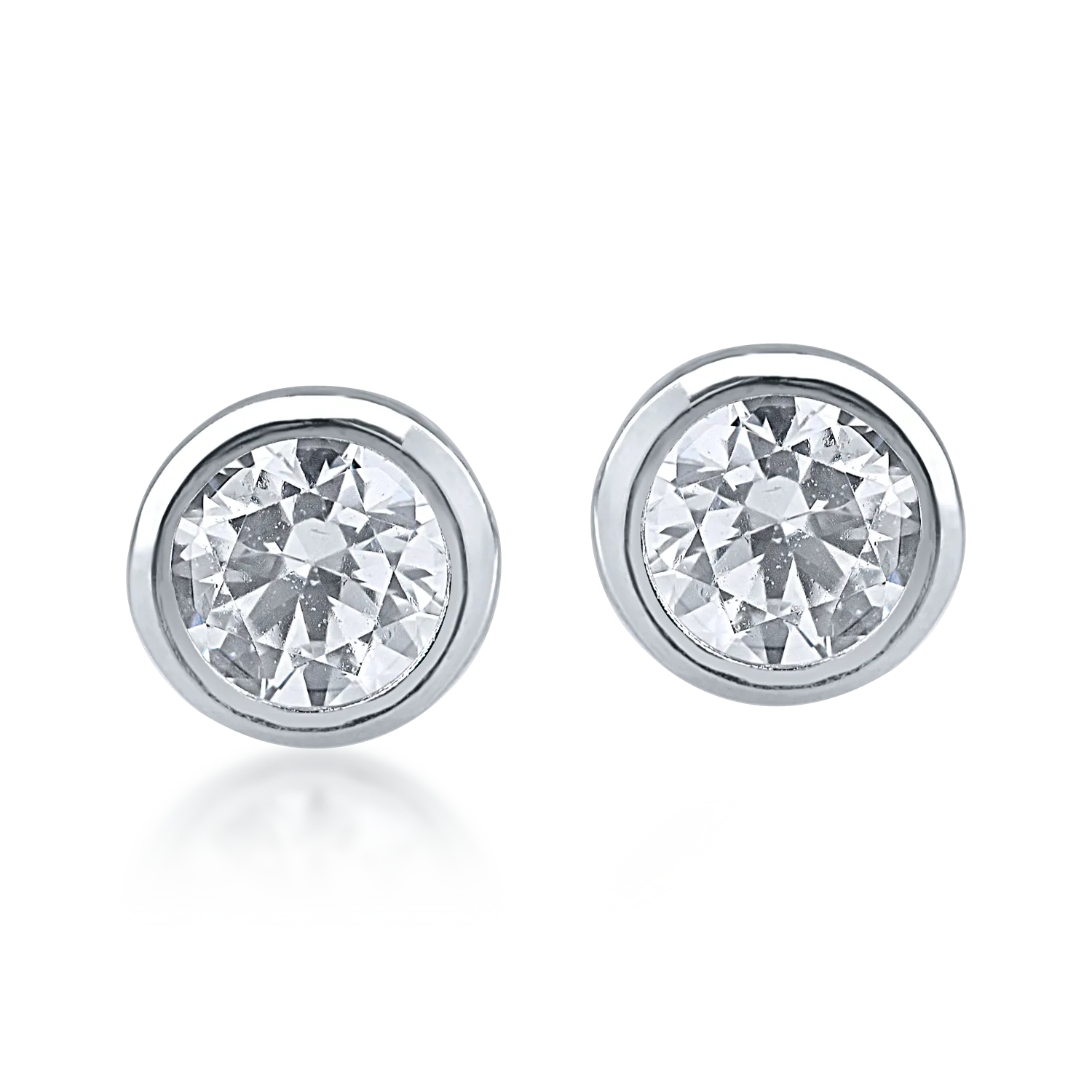 White gold earrings with solitaire zirconia