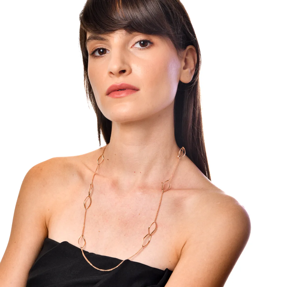 Rose gold chain with geometric pendants