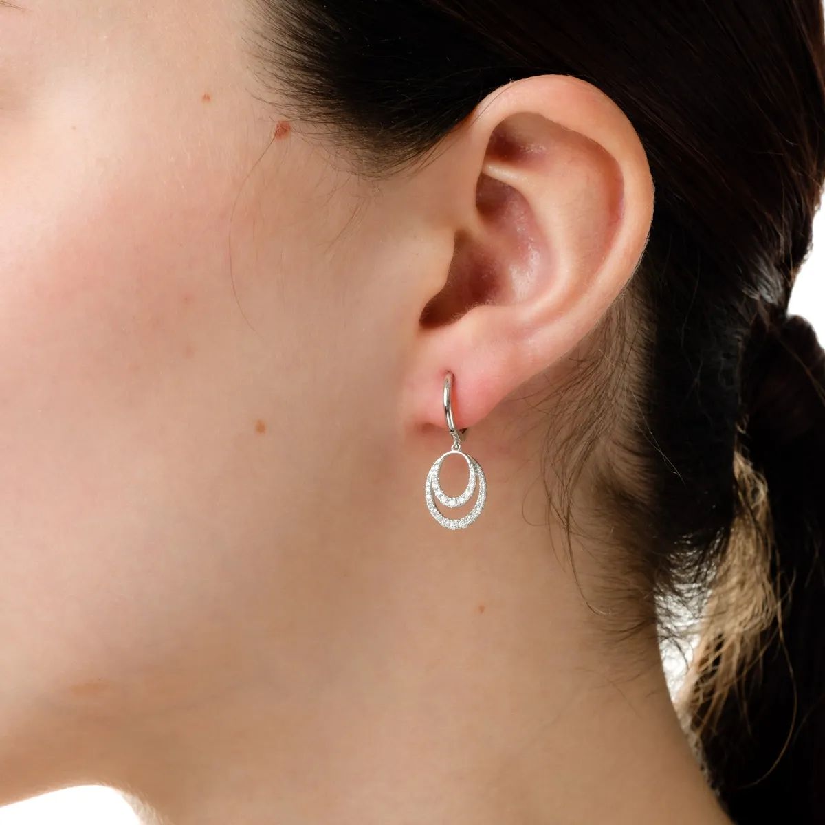 Геометрични обеци от бяло злато с диаманти 0.38кт