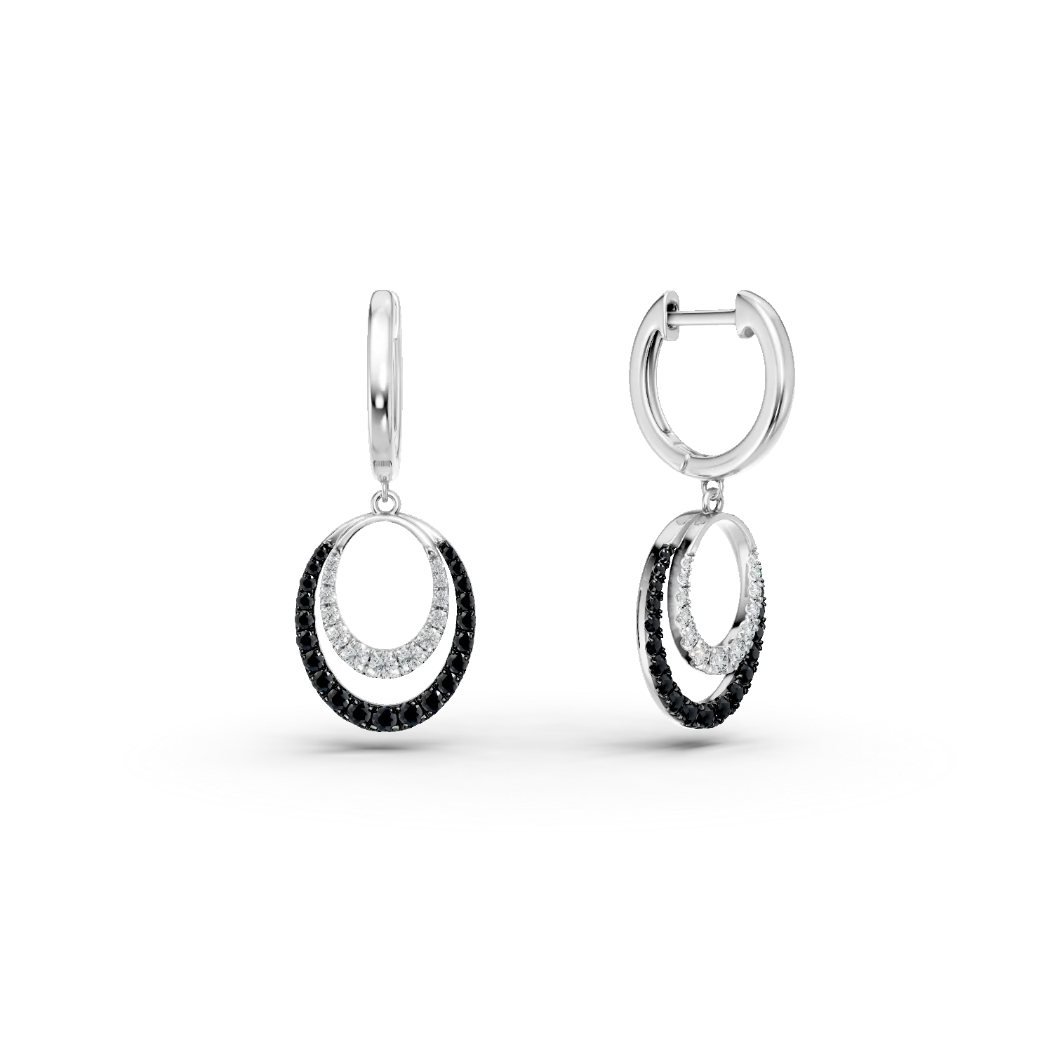 Cercei geometrici din aur alb cu diamante de 0.43ct