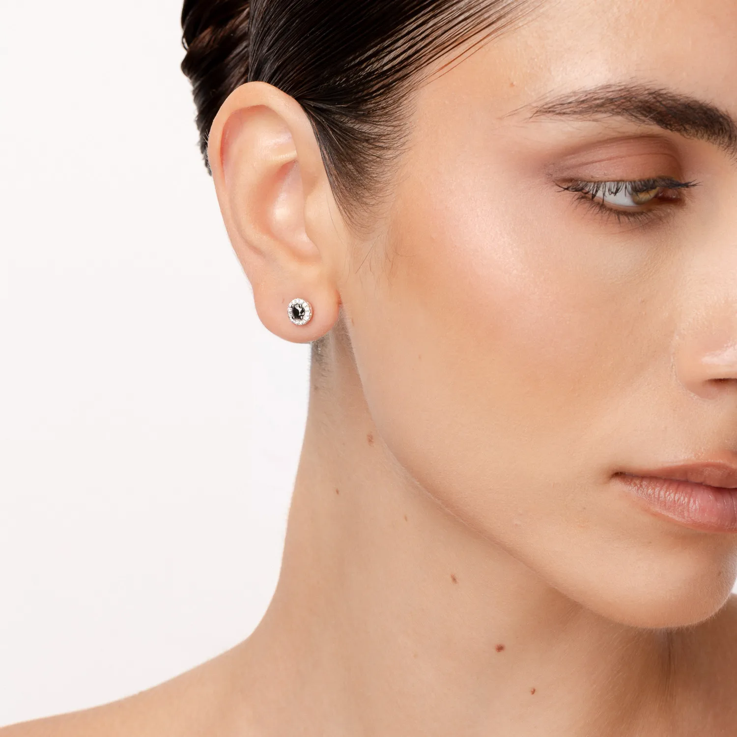 Cercei din aur alb cu diamante de 0.71ct