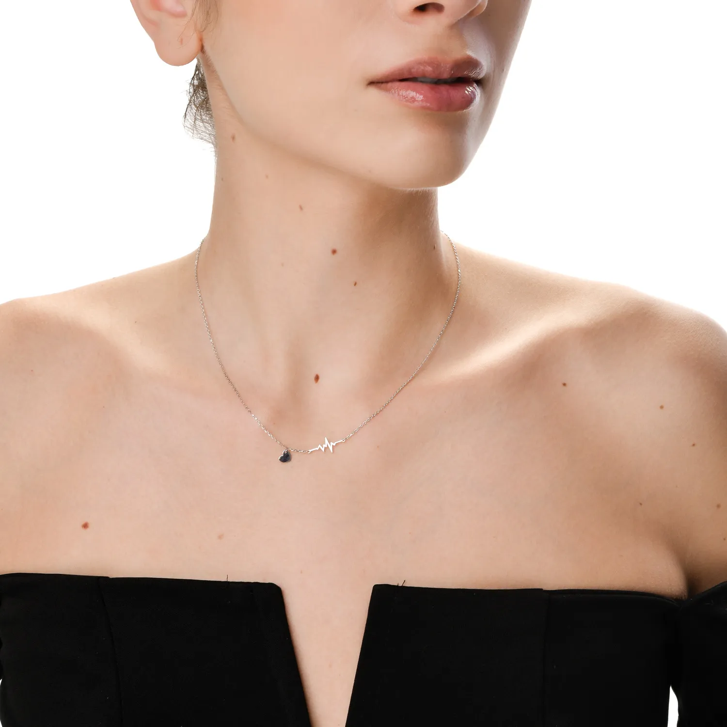 Fehér arany szívű medál nyaklánc