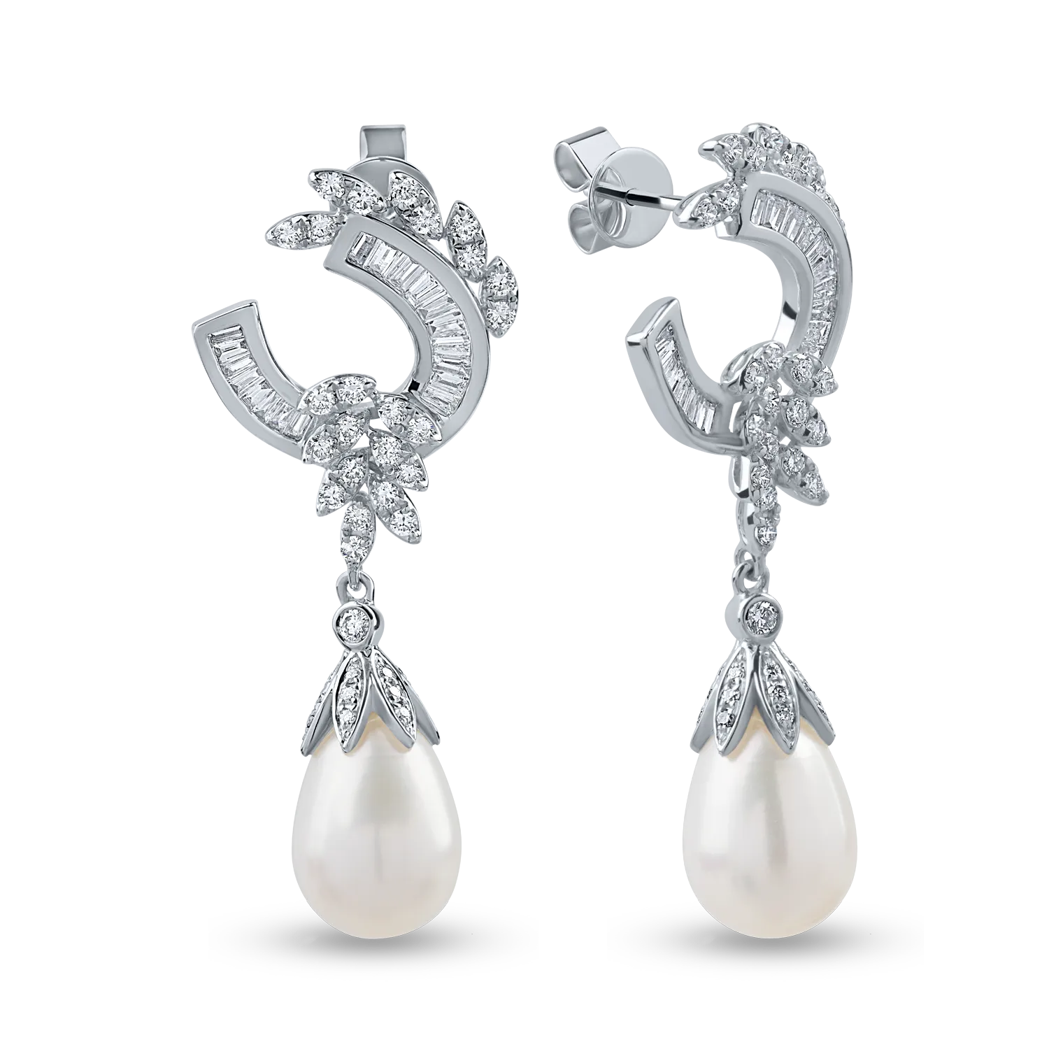 White gold earrings with 7.53ct fresh water pearls and 0.84ct diamonds