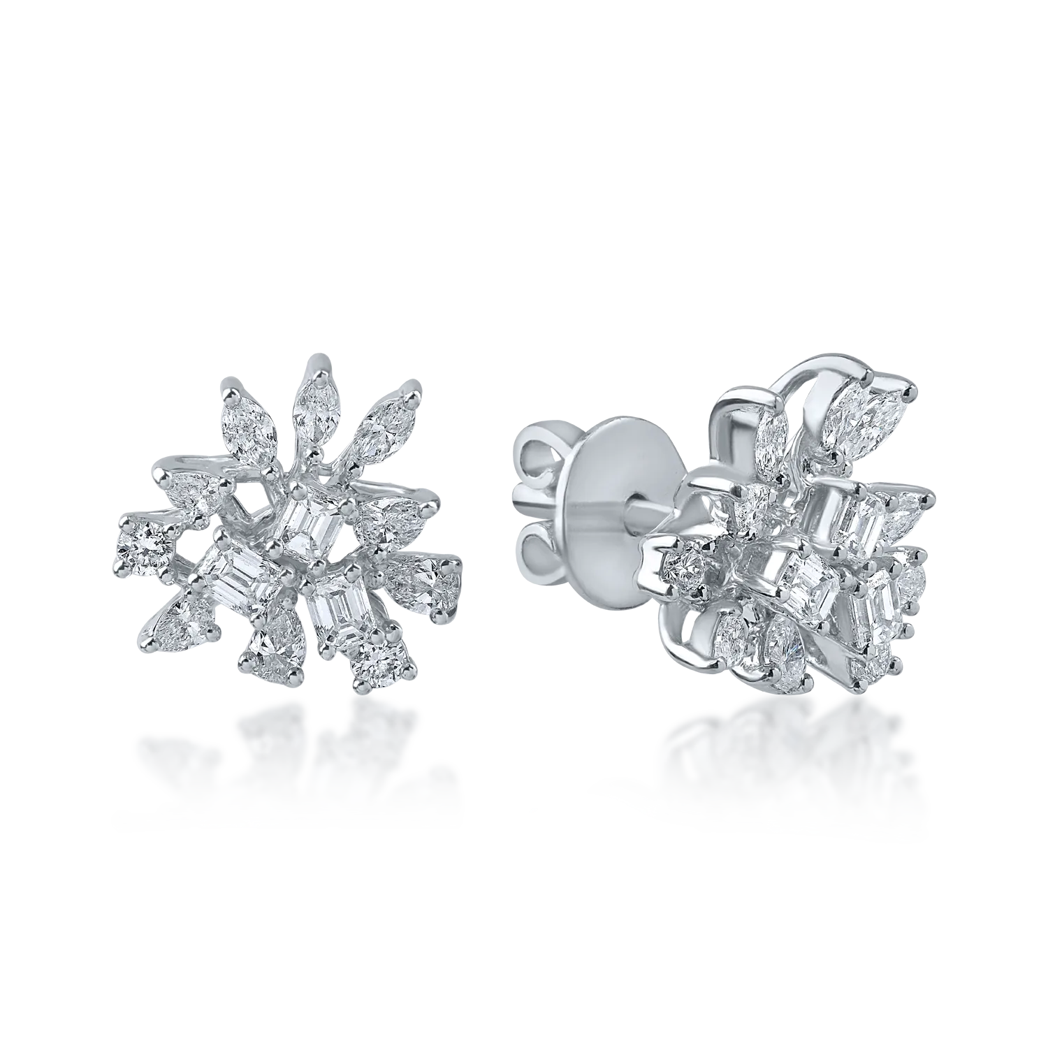 Fehérarany virágos fülbevaló 0.85ct gyémántokkal