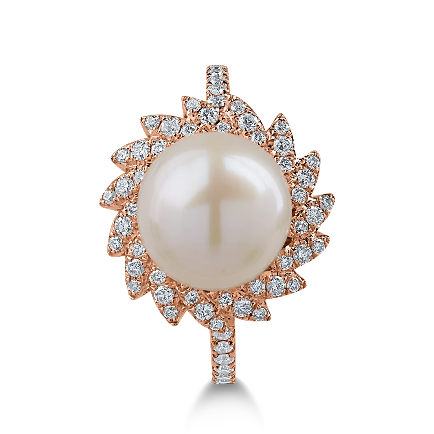 Rose gold ring with 6.2ct fresh water pearl and 0.3ct diamonds