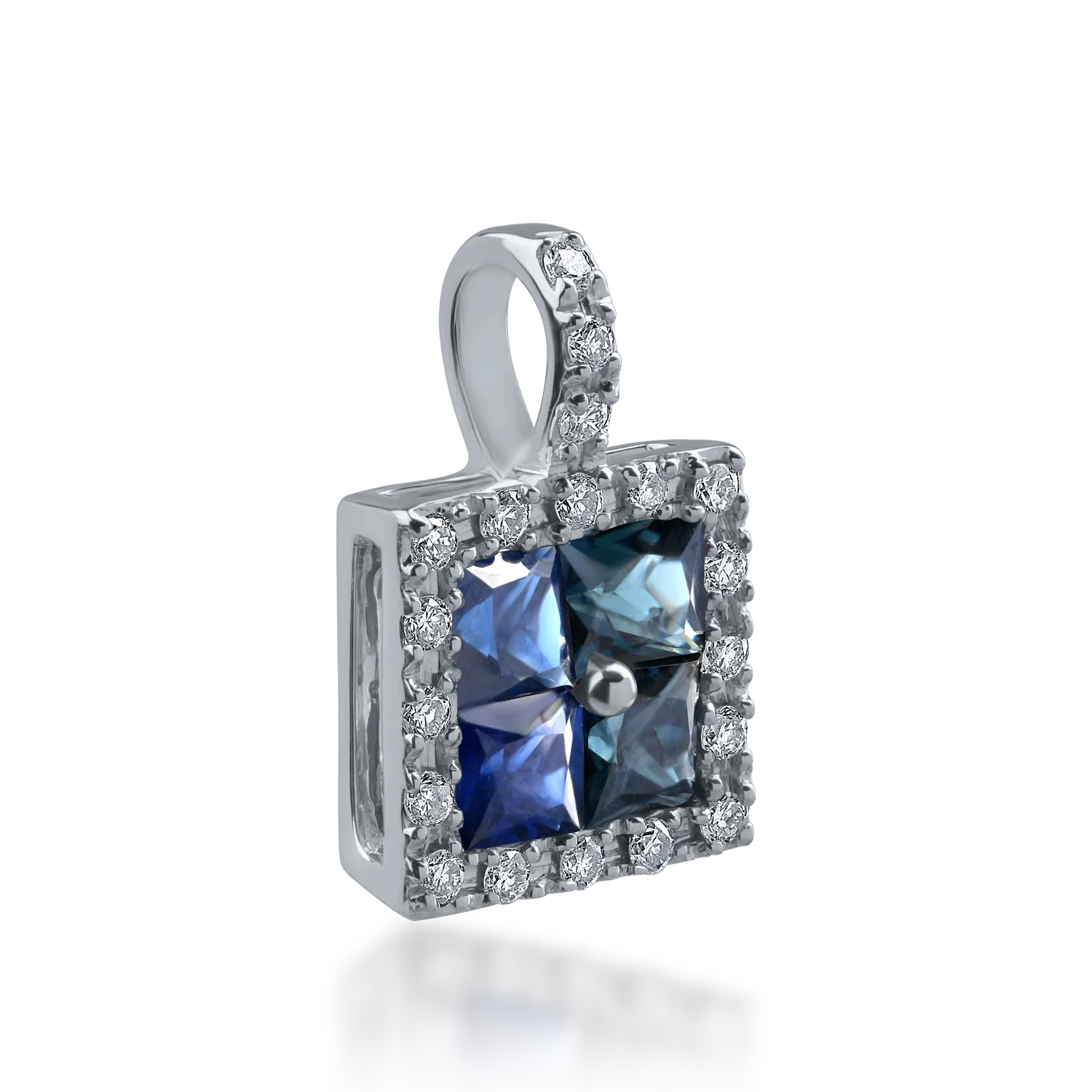 White gold pendant with 0.8ct sapphires and 0.1ct diamonds