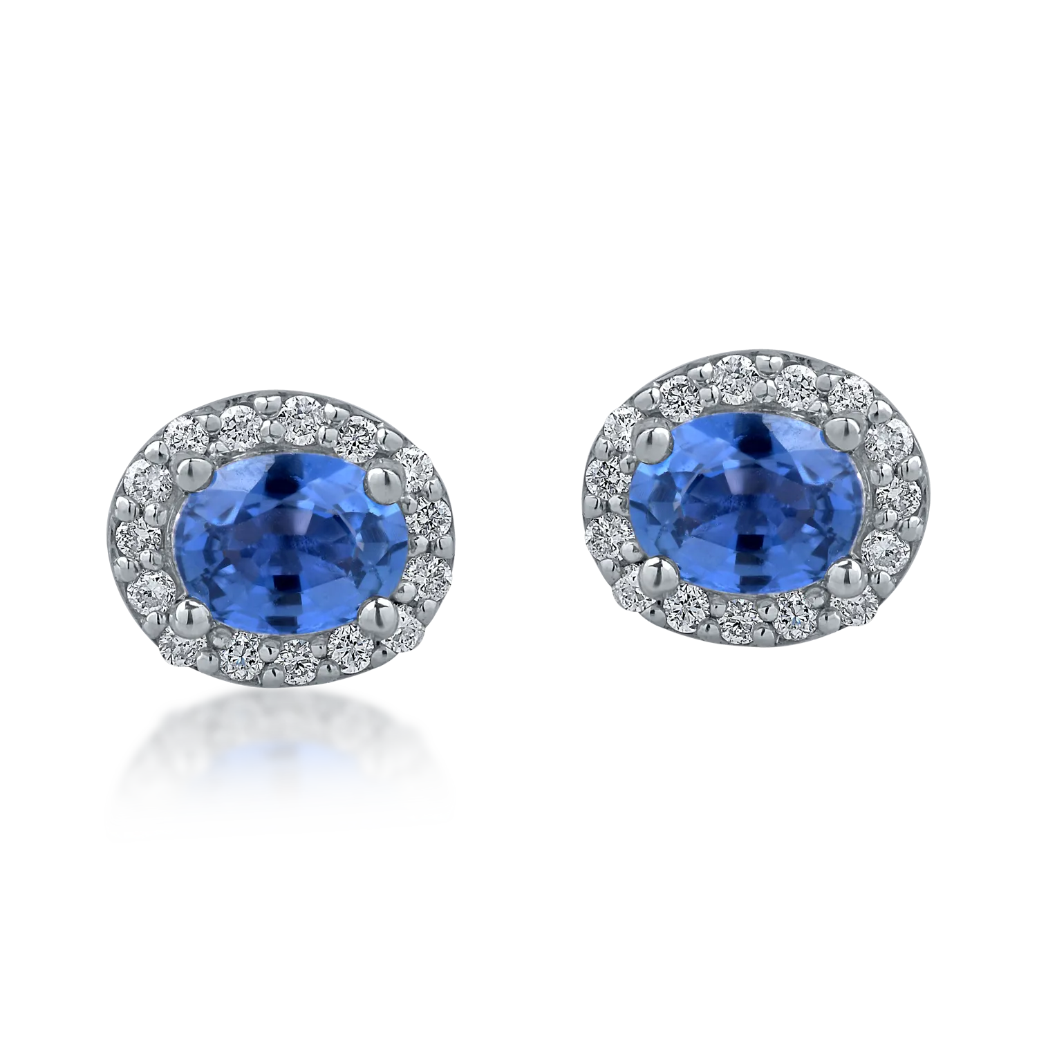 Cercei ovali din aur alb cu safire de 0.74ct si diamante de 0.16ct