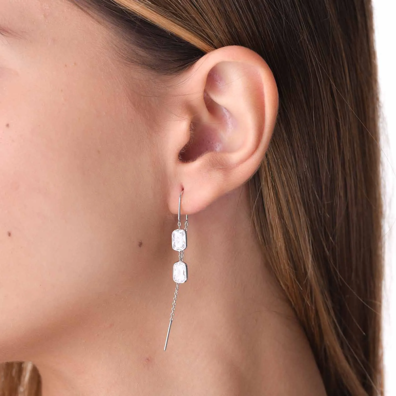 White gold long earrings with zirconia