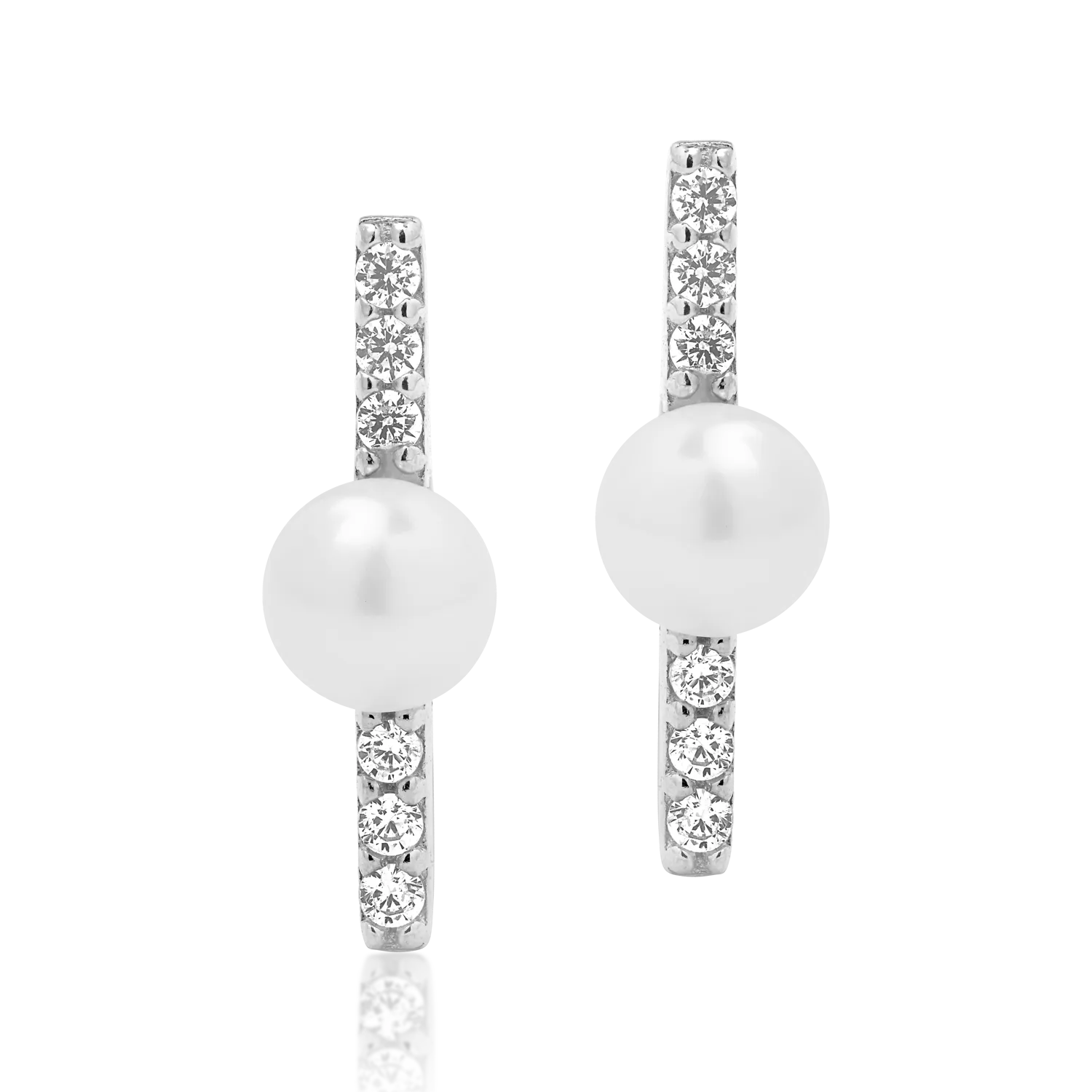 White gold earrings with synthetic pearls and zirconia