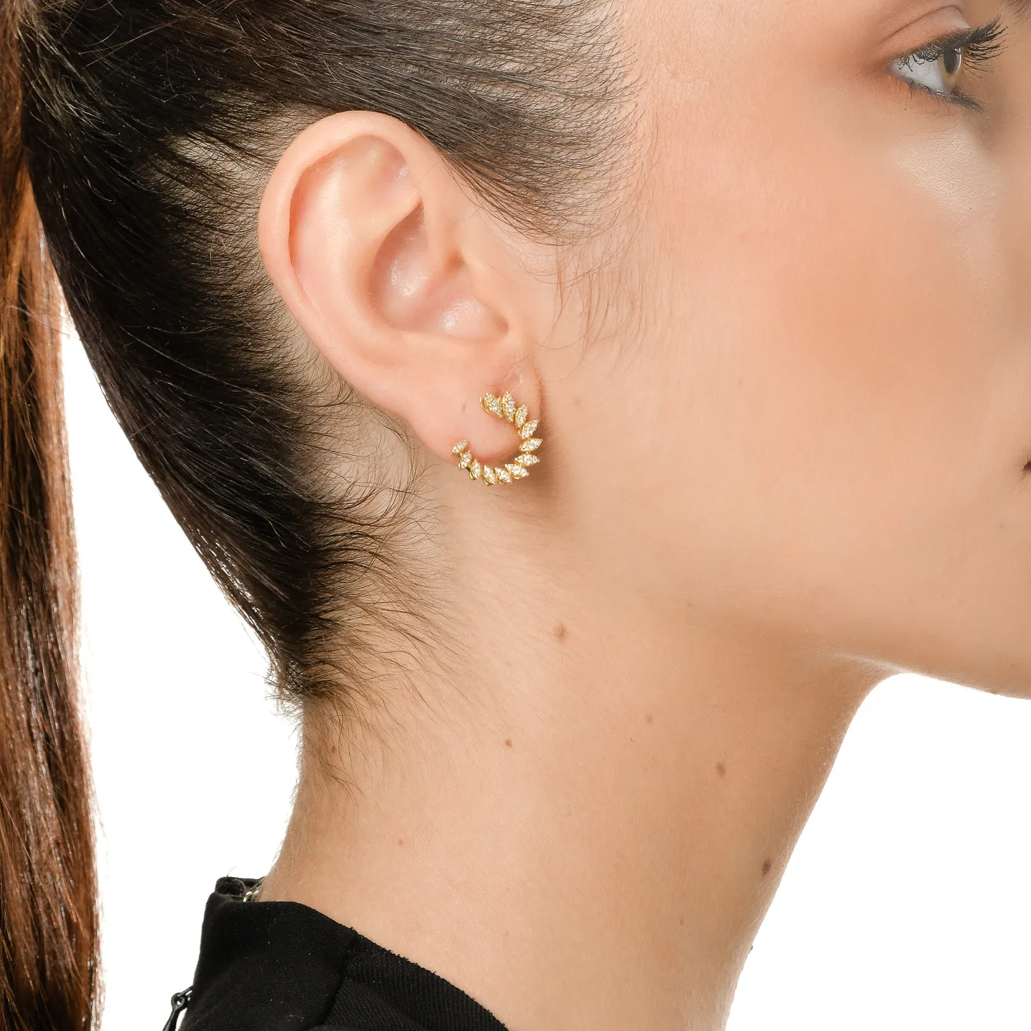 Обеци от жълто злато с диаманти 0.84кт