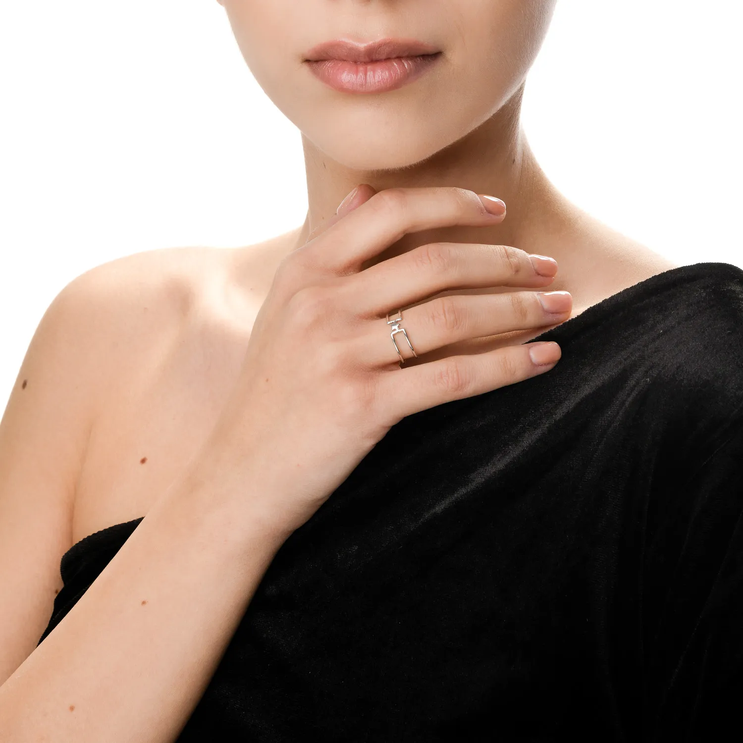 Inel cu steluta din aur alb