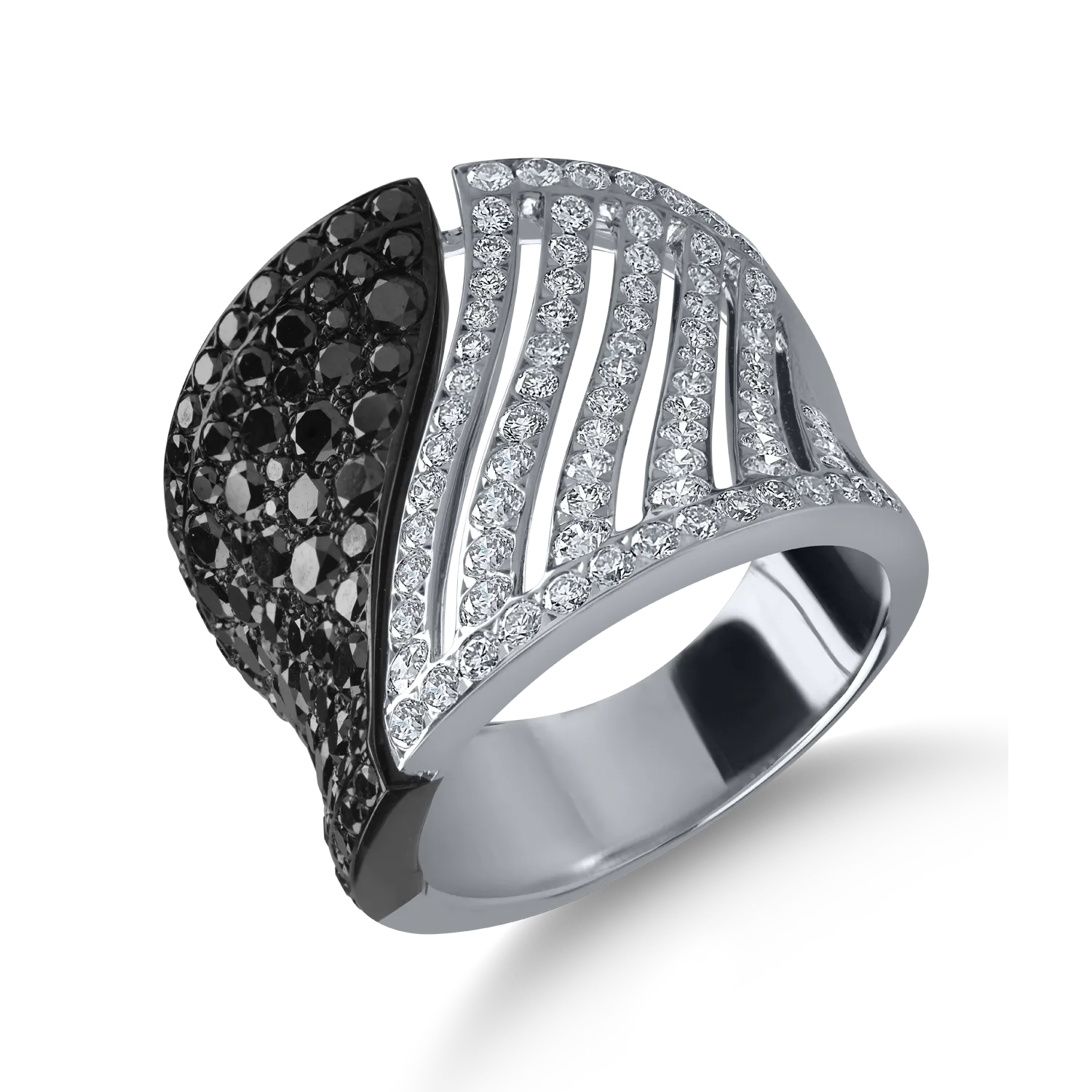 Fehérarany gyűrű fekete és átlátszó gyémántokkal 2.9ct