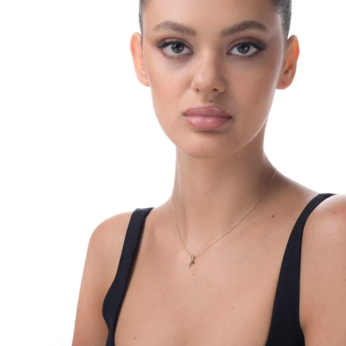 Zawieszka w kształcie kwiatka z żółtego złota