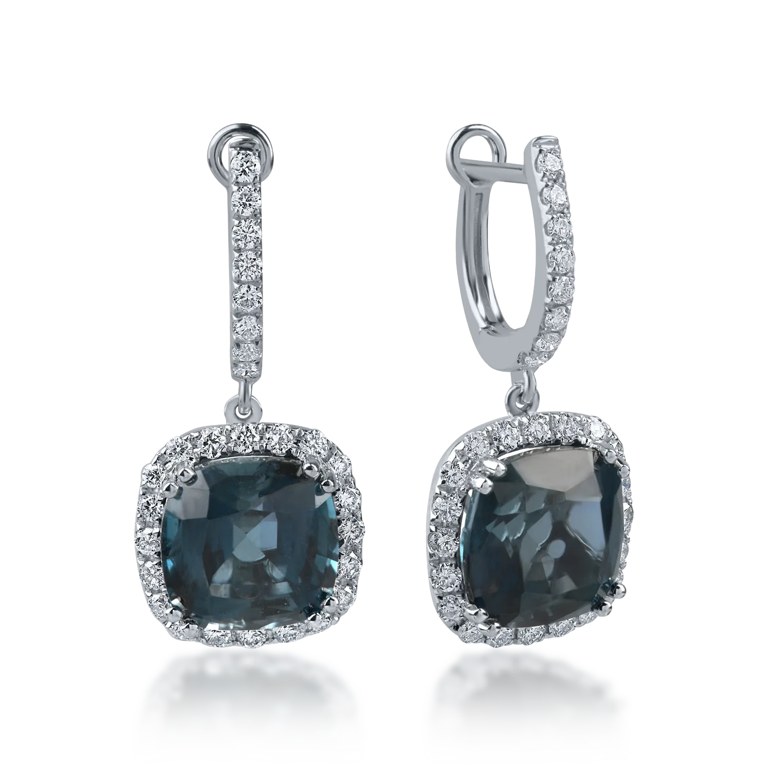 Cercei din aur alb cu topaze london blue rectangulare de 6.1ct si diamante de 0.4ct