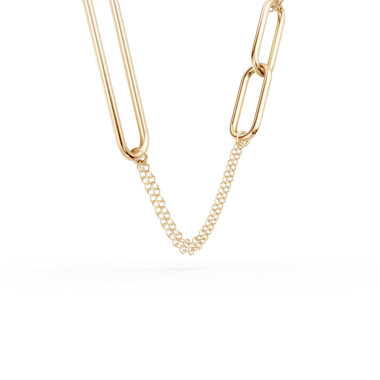 Yellow gold chain with geometric details