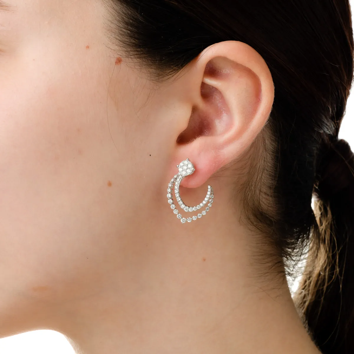 Обеци от бяло злато с 1.6ct диаманти