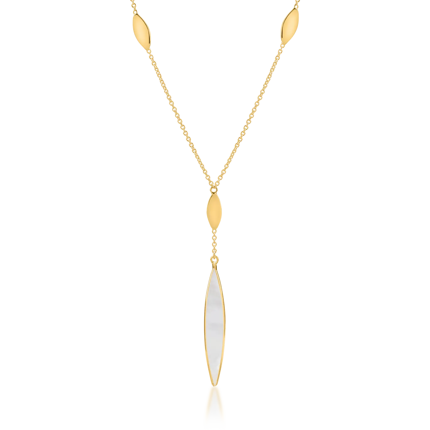 Yellow gold chain with 0.23ct pearl