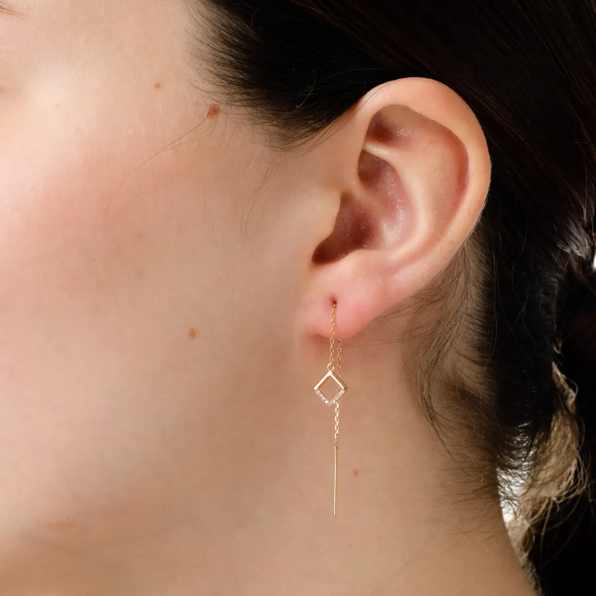 Rose gold long earrings with 0.05ct diamonds