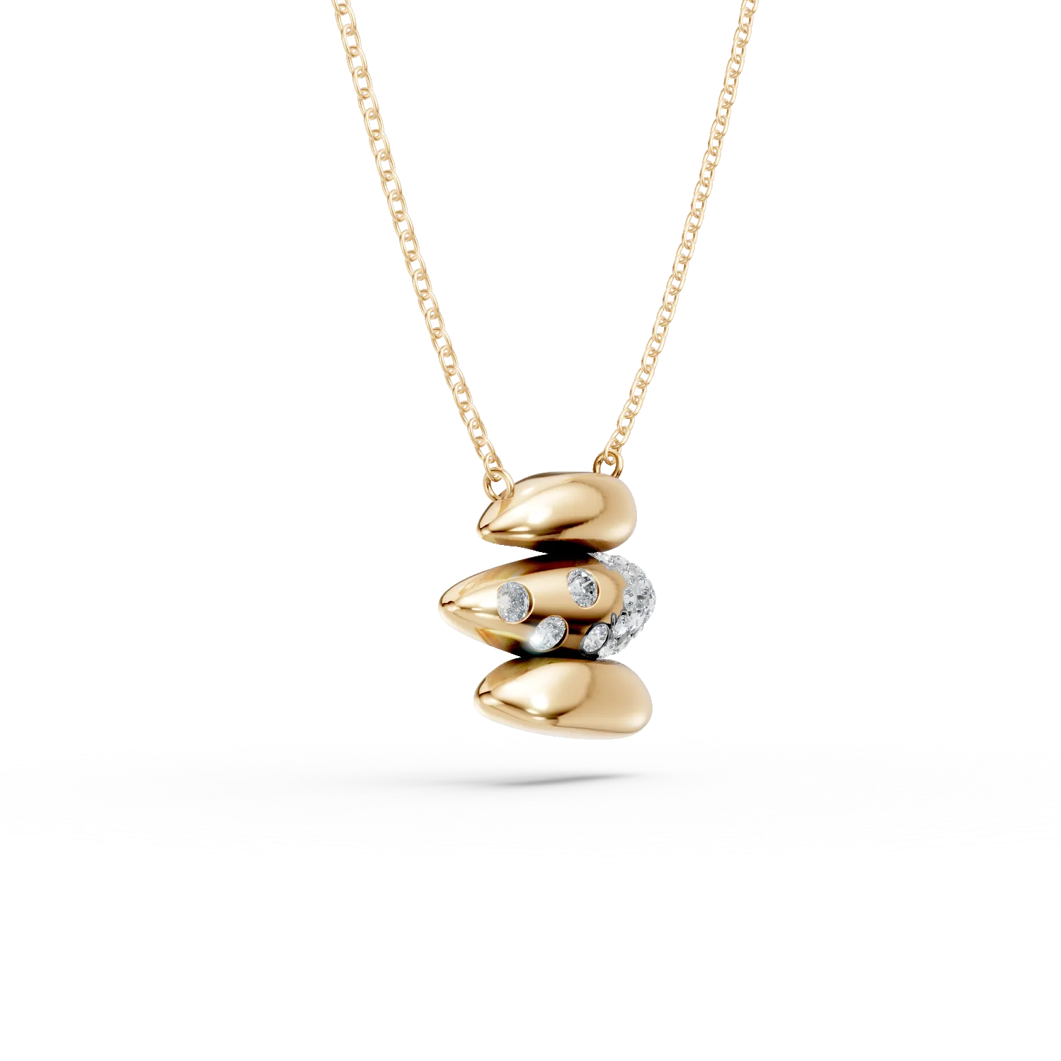 Yellow gold pendant necklace with 0.2ct diamonds