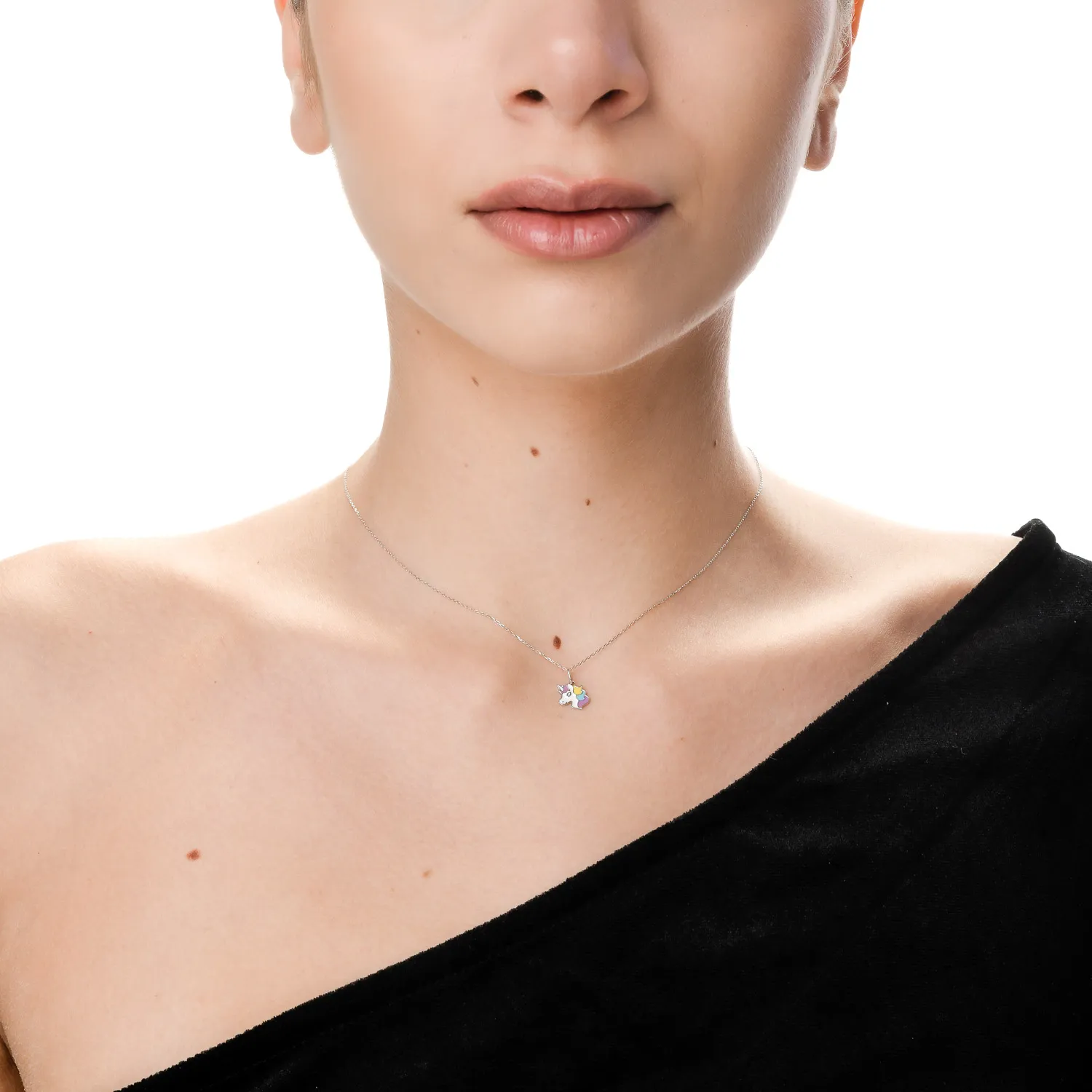 Fehérarany egyszarvú gyermek medál nyaklánc sokszínű betétekkel