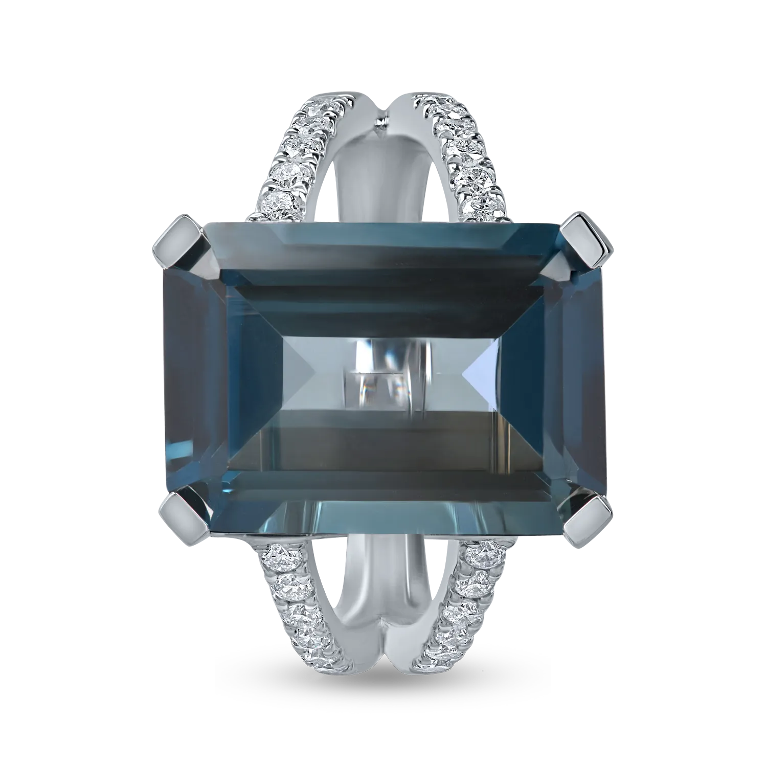 Inel din aur alb cu topaz london blue de 8.2ct si diamante de 0.2ct