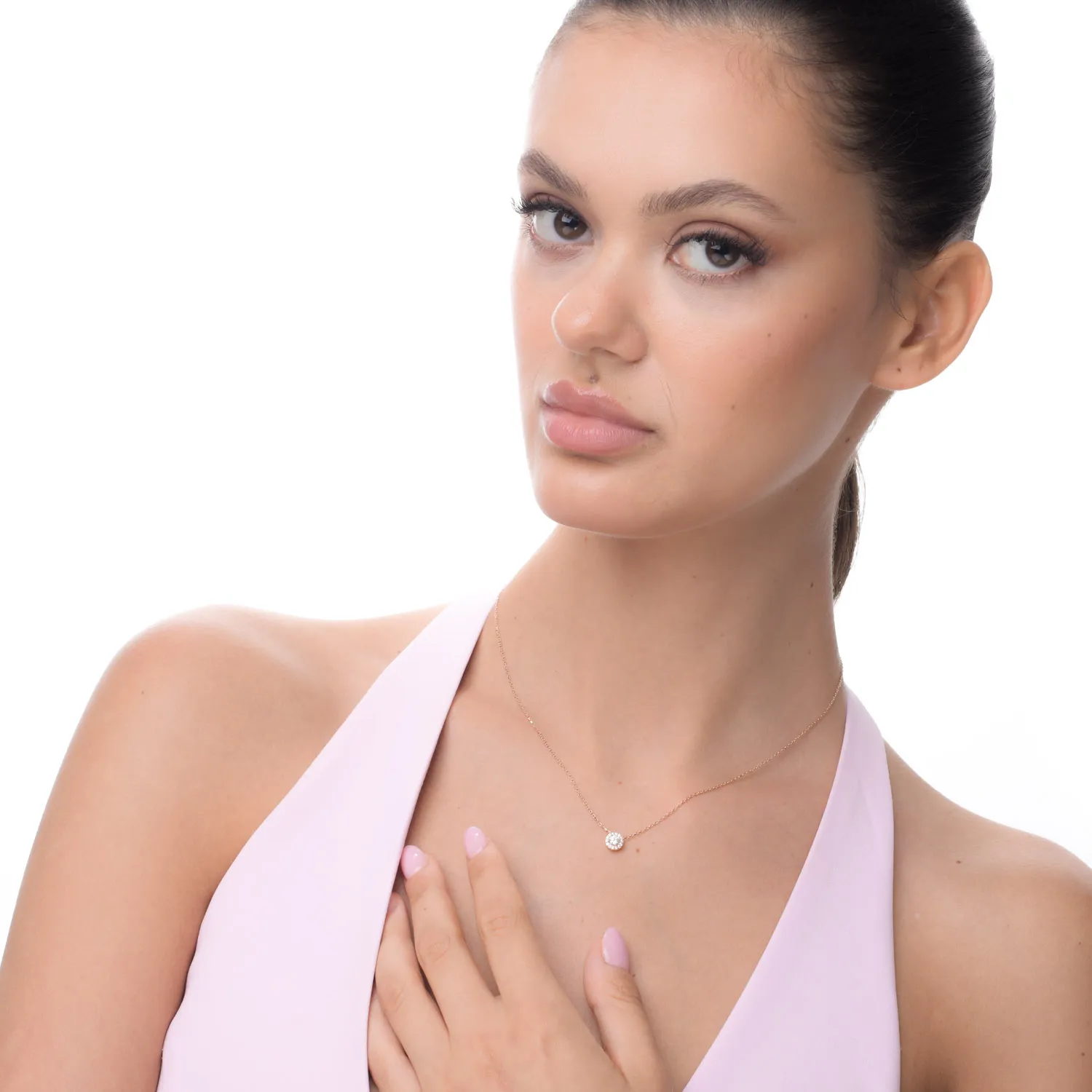 Rose gold round pendant necklace gold with zirconia