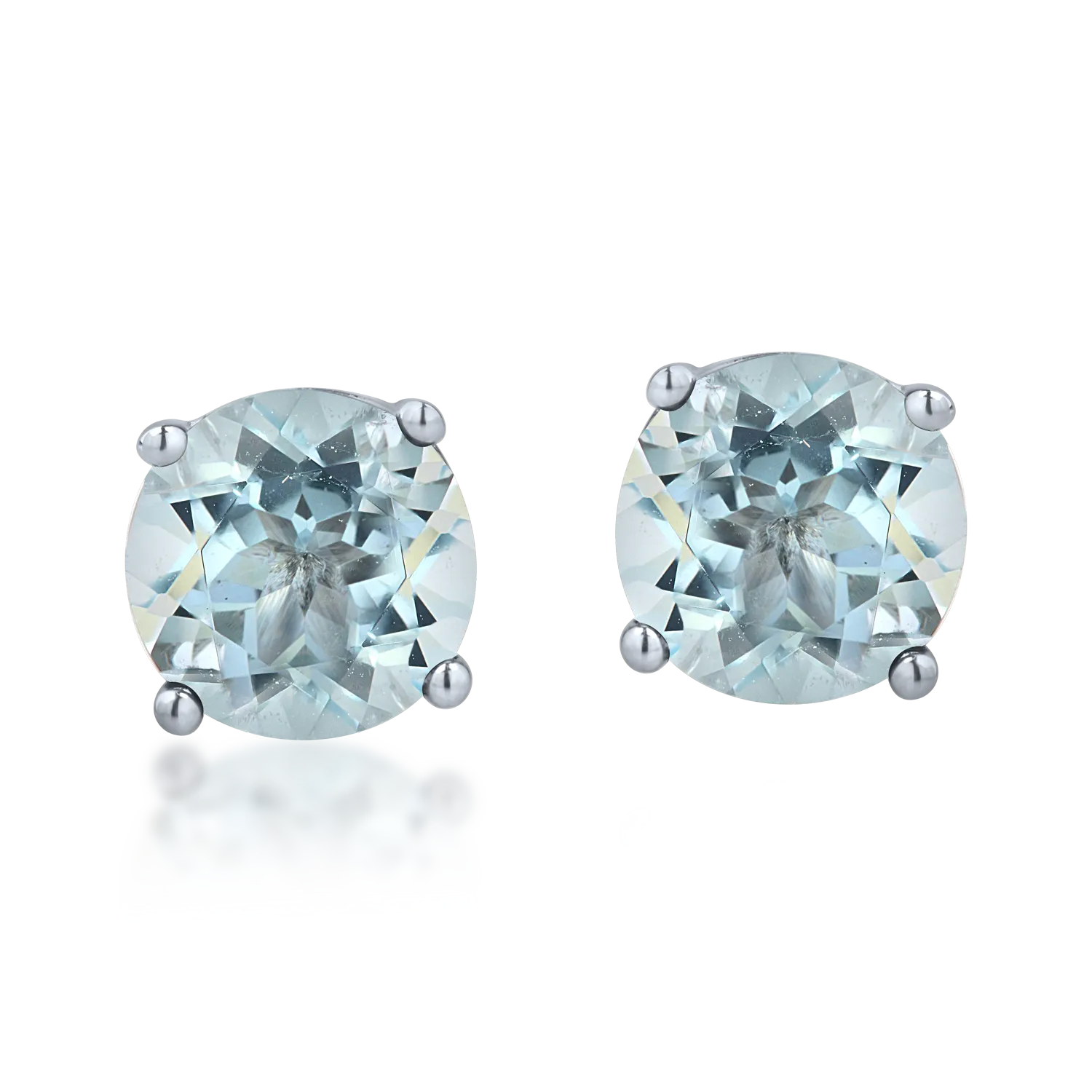 White gold stud earrings with 1.5ct aquamarines